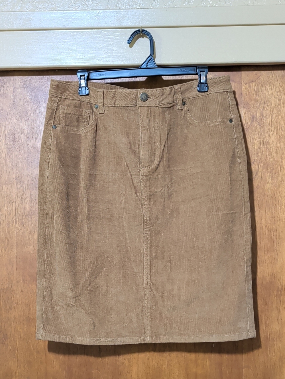 Corduroy Midi Skirt in Brown